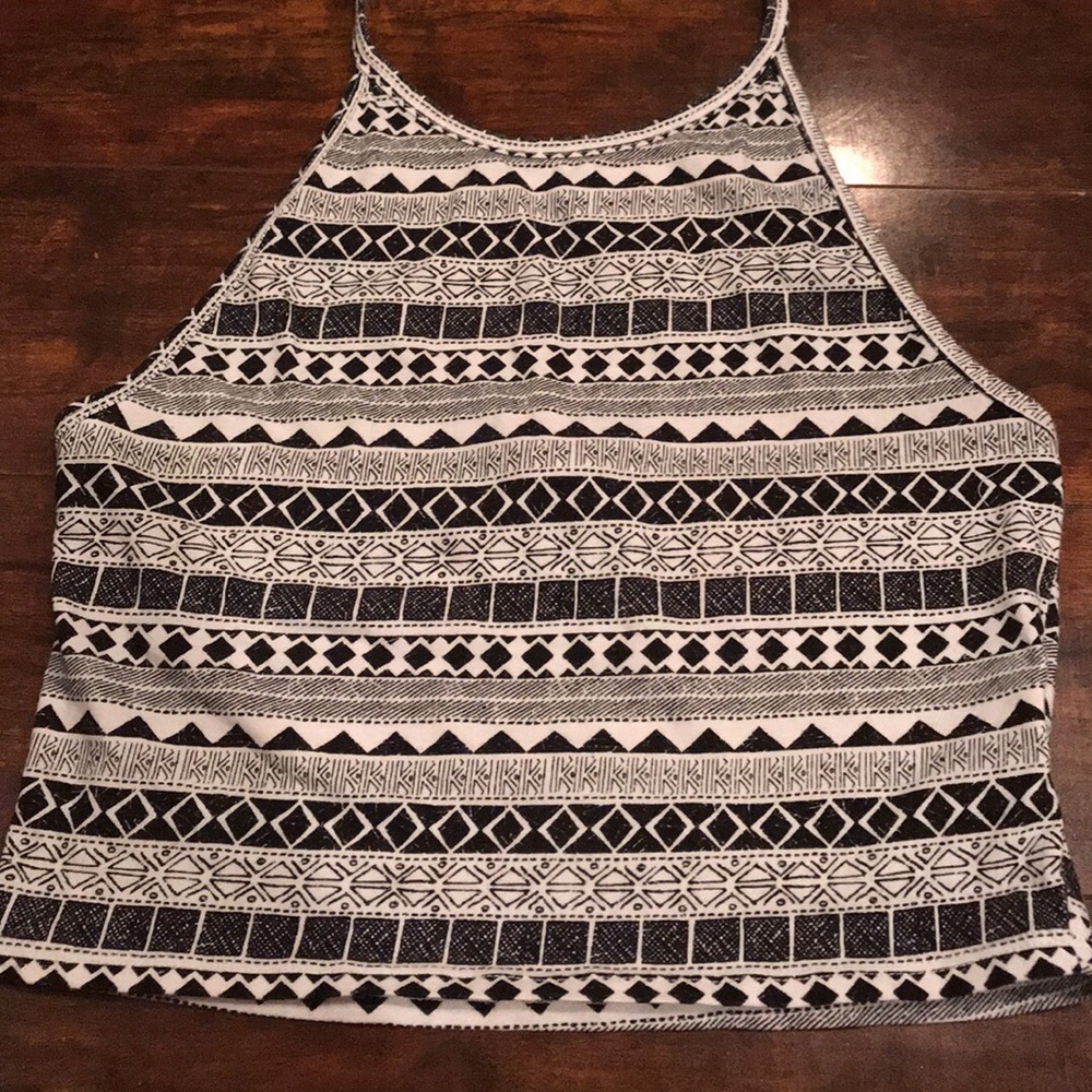 Crop top